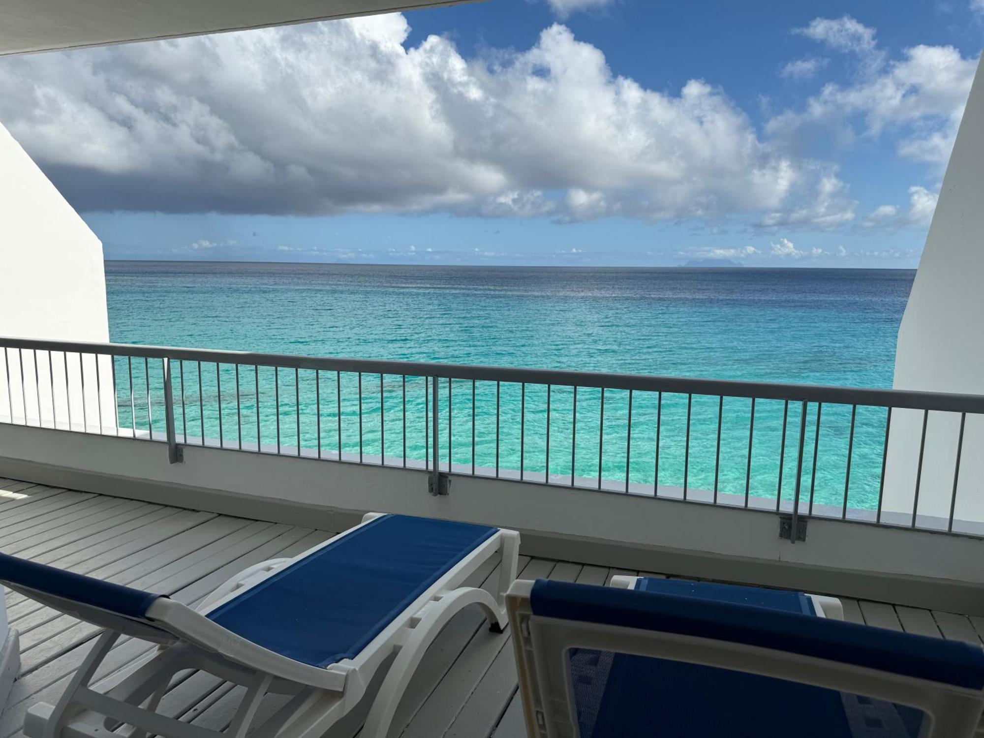Sapphire Beach Club Resort Cupecoy  Bagian luar foto